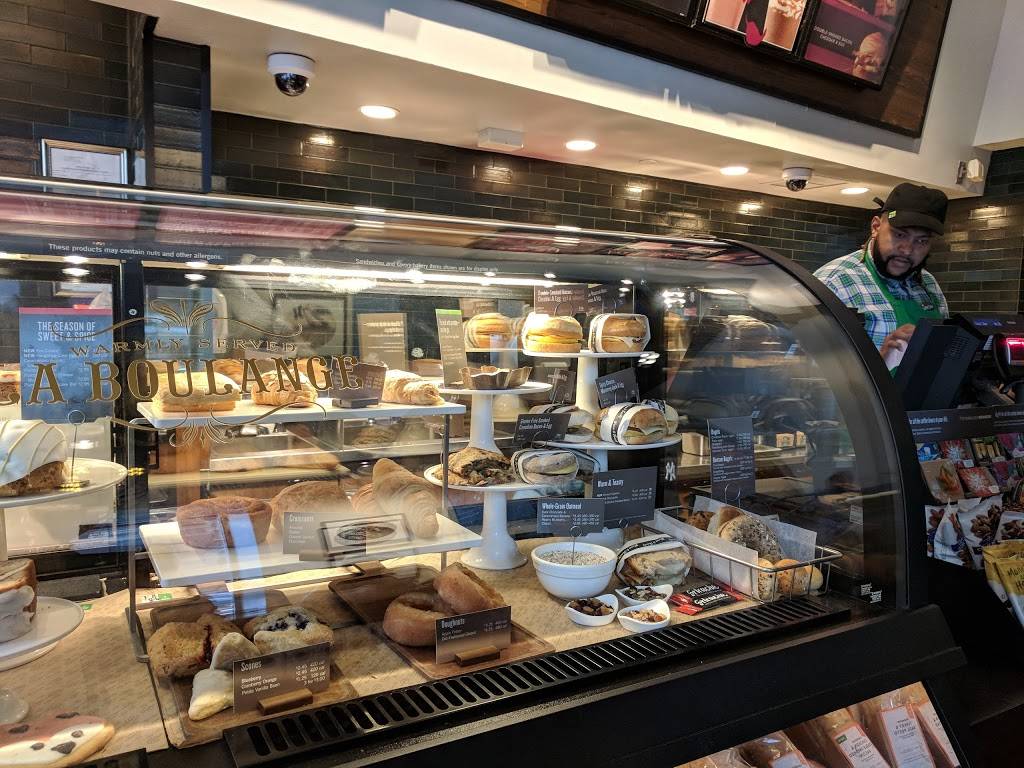 Starbucks | cafe | 124 8th Ave, New York, NY 10011, USA | 2124622020 OR +1 212-462-2020