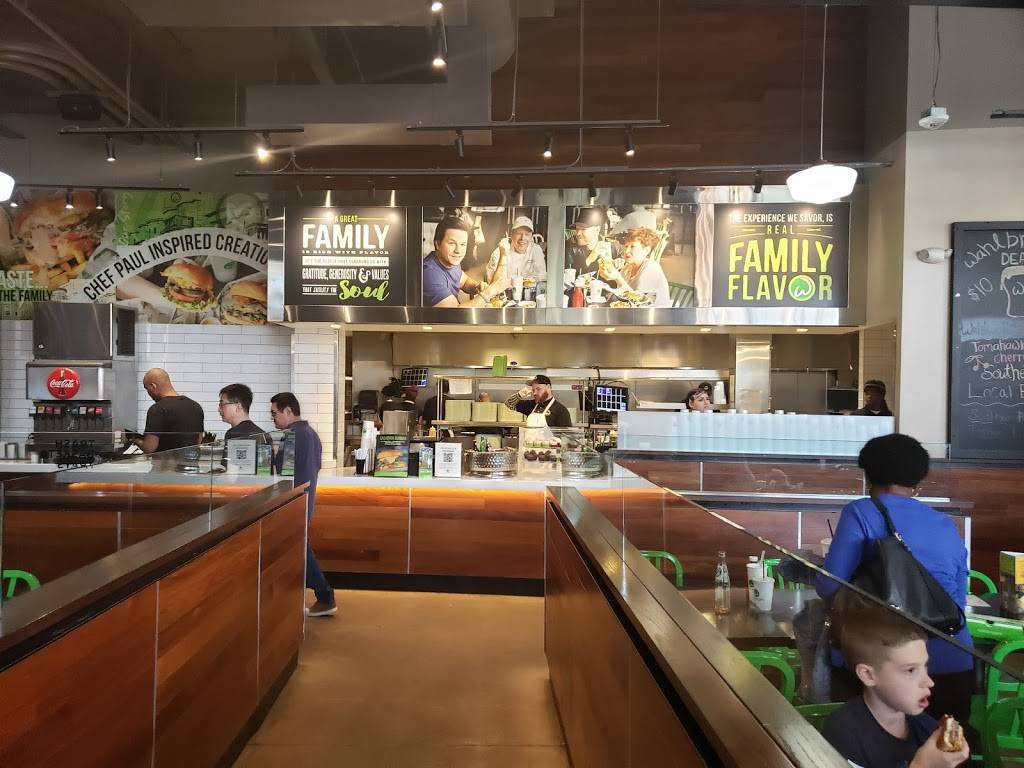 Wahlburgers | restaurant | The Battery, 455 Legends Pl #874, Atlanta, GA 30339, USA | 6784021195 OR +1 678-402-1195