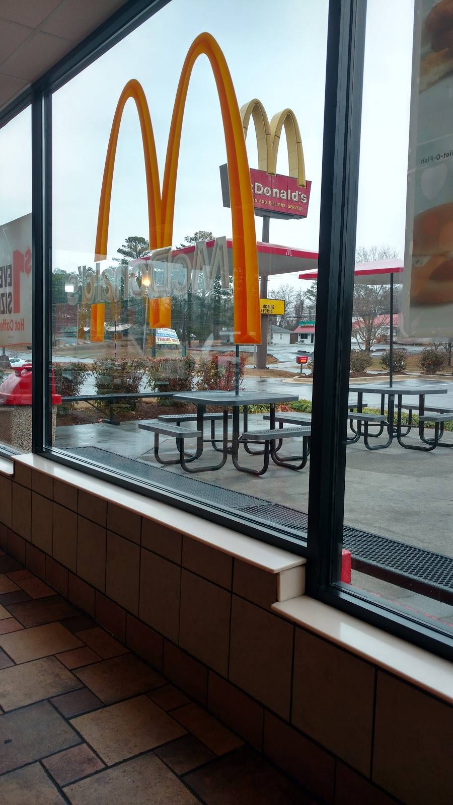 McDonalds | cafe | 1101 W North Main St, LaFayette, GA 30728, USA | 7066389493 OR +1 706-638-9493