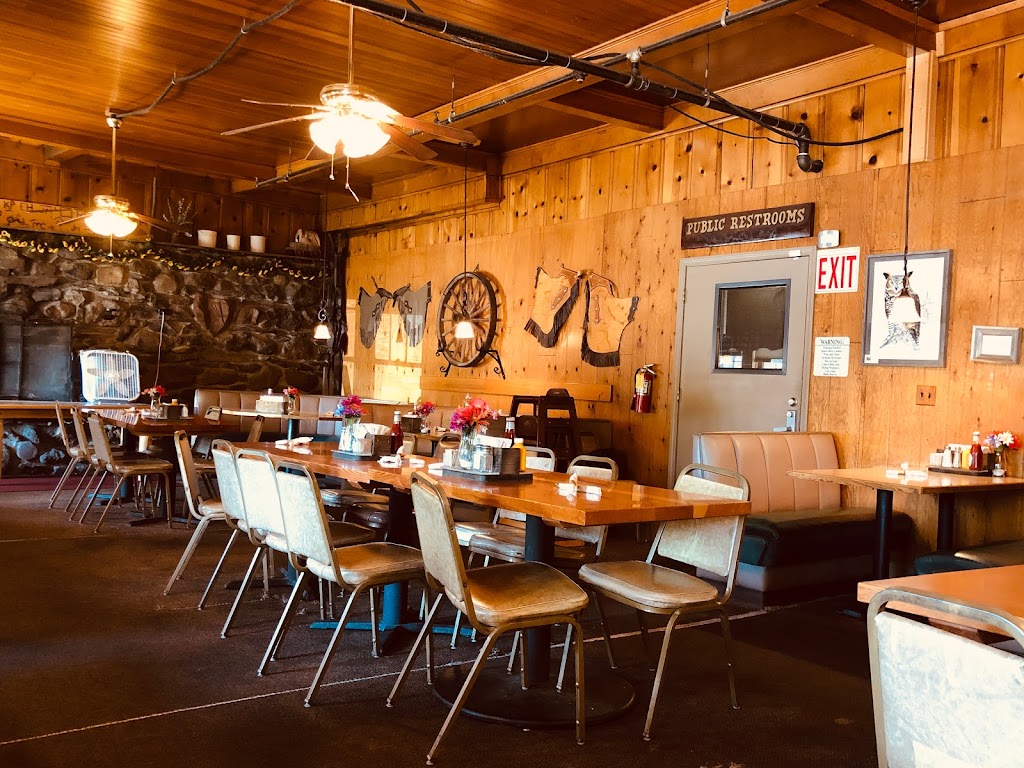 Golden West Dining Restaurant & Motel | restaurant | 711 Main St, Loyalton, CA 96118, USA | 5309934467 OR +1 530-993-4467