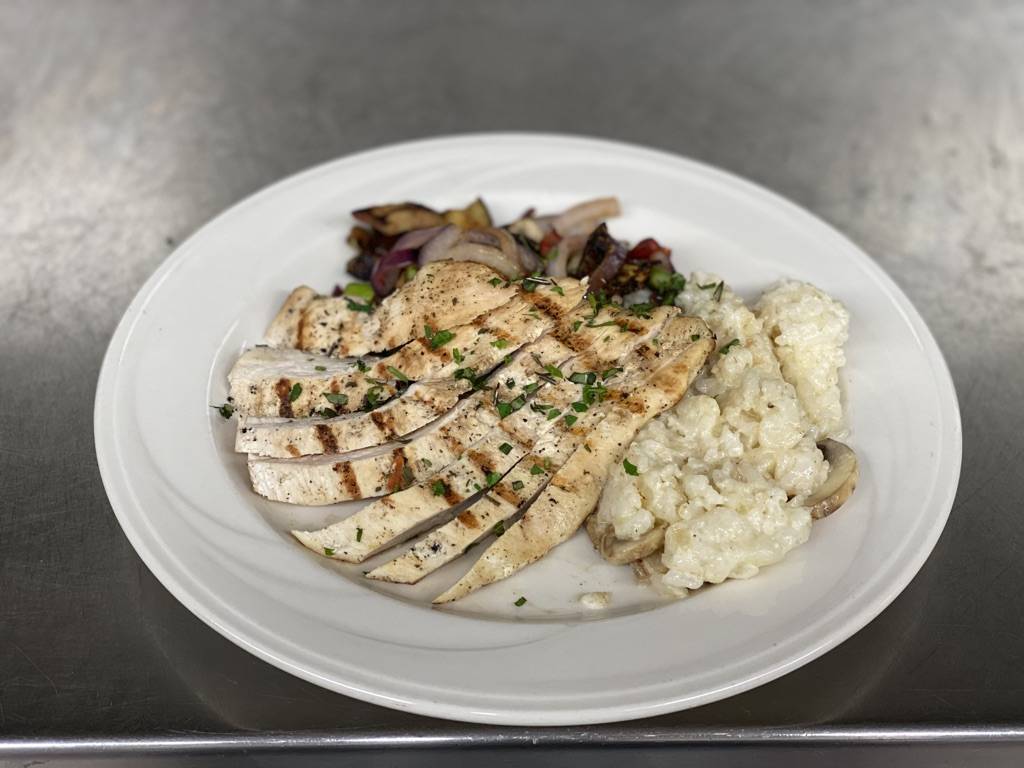 Full Belly Bar & Grill PDX | restaurant | 310 SW Lincoln St, Portland, OR 97201, USA | 5036167535 OR +1 503-616-7535