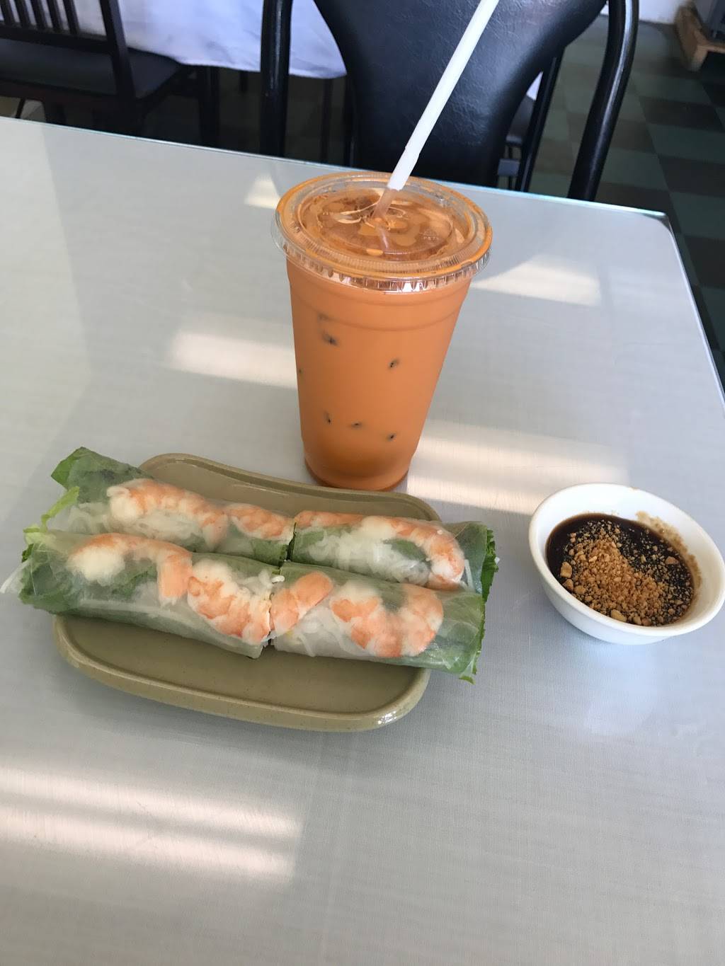 Pho Hoang Yen | restaurant | 1233 164th St SW, Lynnwood, WA 98087, USA | 4257431397 OR +1 425-743-1397