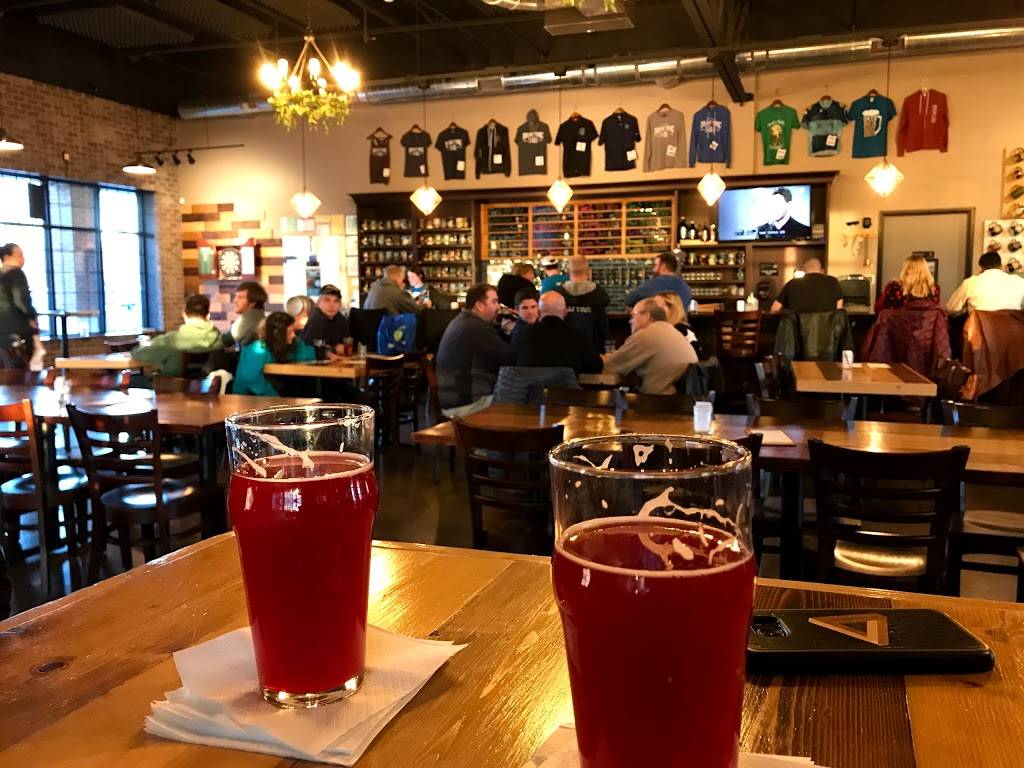 Drafting Table Brewing Company | restaurant | 49438 Pontiac Trail, Wixom, MI 48393, USA | 2489567279 OR +1 248-956-7279