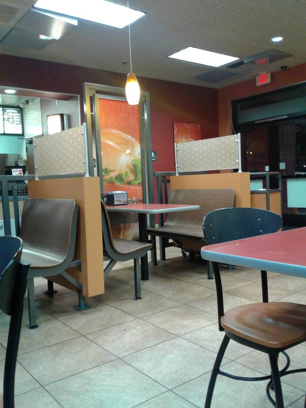 Jack in the Box | restaurant | 1075 W Henderson Ave, Porterville, CA 93257, USA | 5597882400 OR +1 559-788-2400