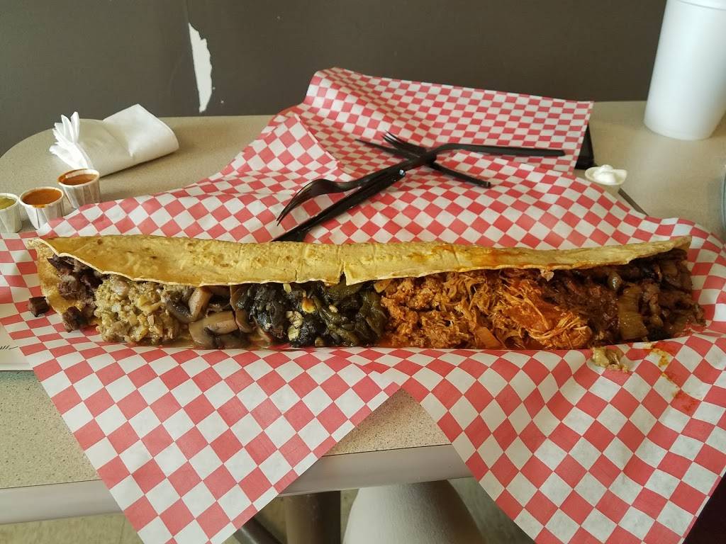 Machetes Big Quesadillas | restaurant | 4636 S Cicero Ave, Chicago, IL 60638, USA | 7733061923 OR +1 773-306-1923