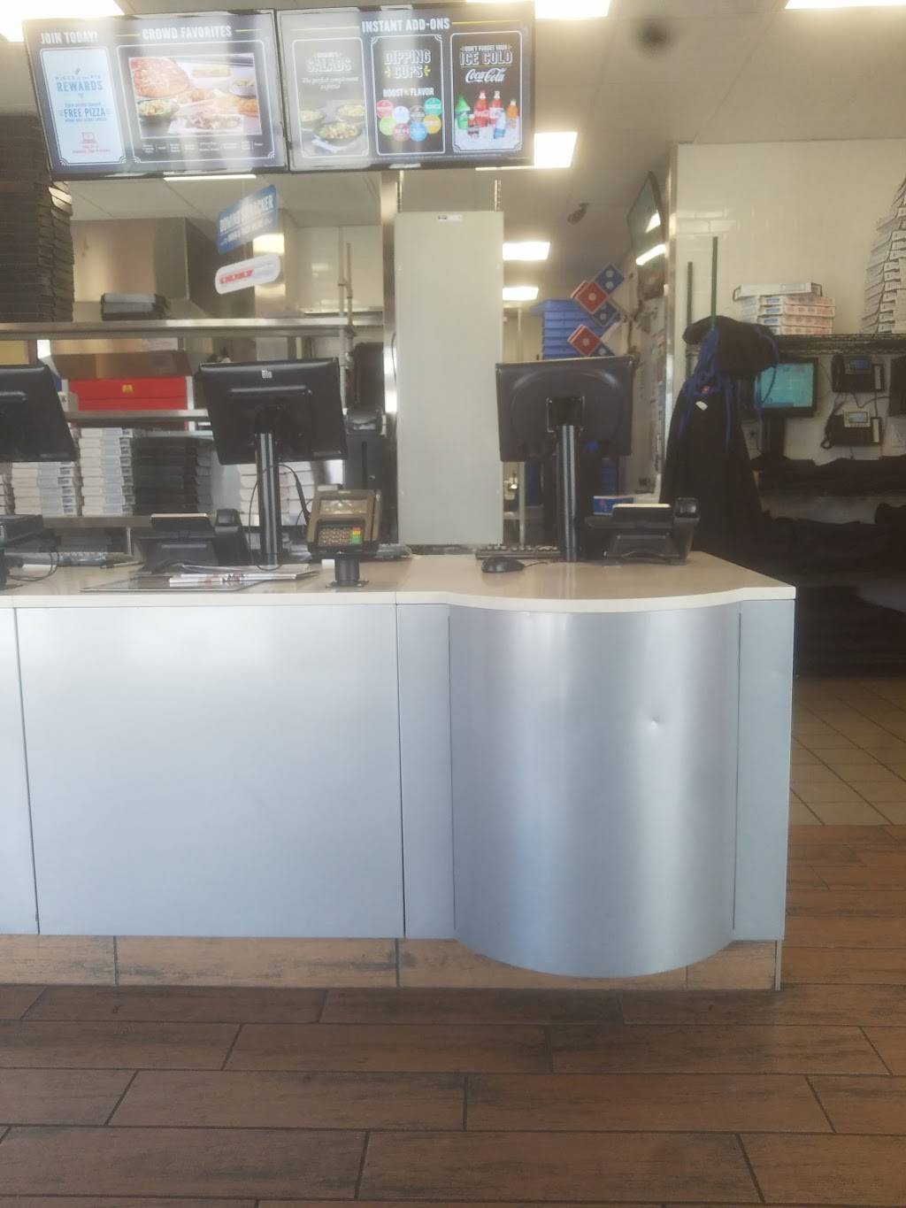 Dominos Pizza | meal delivery | 5685 Paramount Blvd, Long Beach, CA 90805, USA | 5622707055 OR +1 562-270-7055