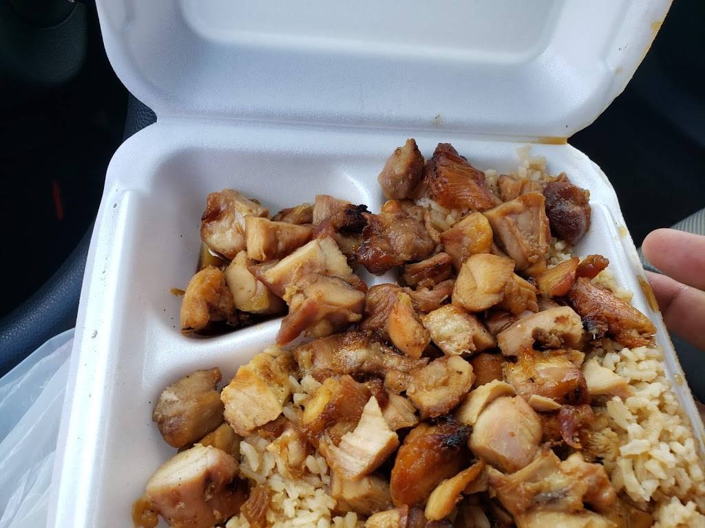 Halal Homestyle Chili & Bourbon Chicken | restaurant | 131 N Ludlow St, Dayton, OH 45402, USA | 9372209130 OR +1 937-220-9130