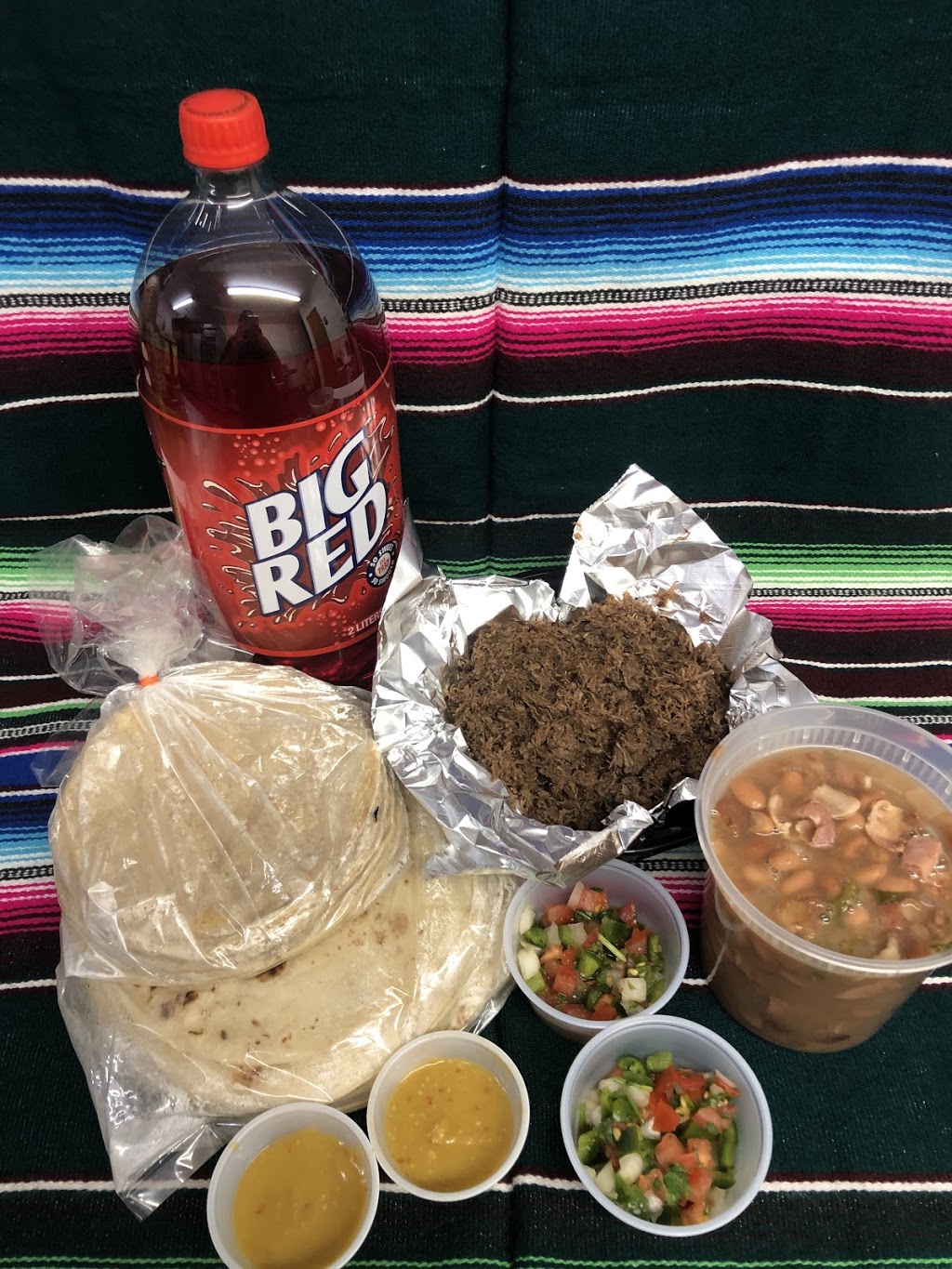 Cucos Barbacoa | restaurant | 2318 N Zarzamora St, San Antonio, TX 78201, USA | 2107320621 OR +1 210-732-0621