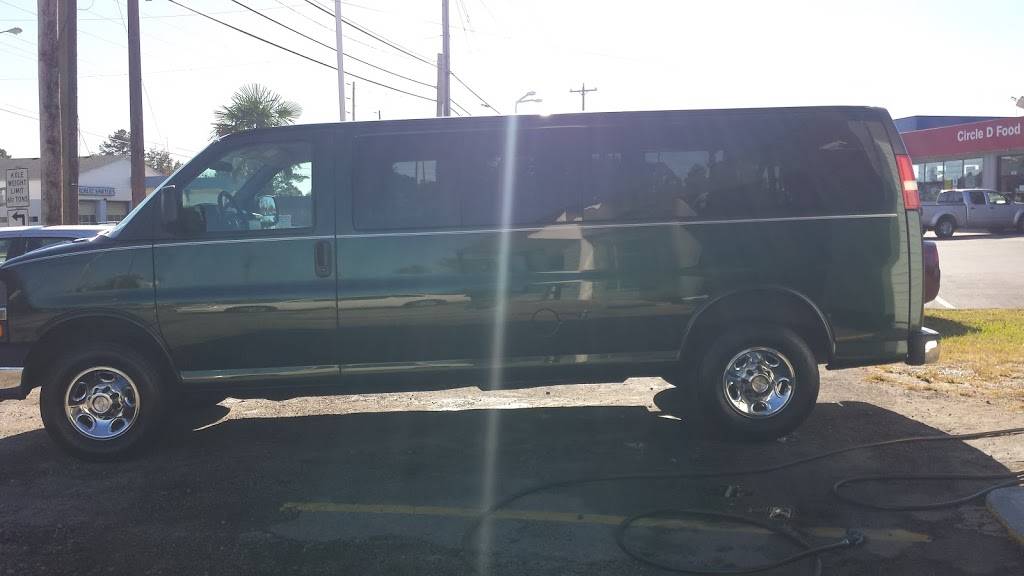 Subway | restaurant | 1013 N Road St, Elizabeth City, NC 27909, USA | 2523385777 OR +1 252-338-5777