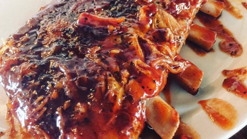 The Main Mill Restaurant | restaurant | N88W16521 Main St, Menomonee Falls, WI 53051, USA | 2623455692 OR +1 262-345-5692