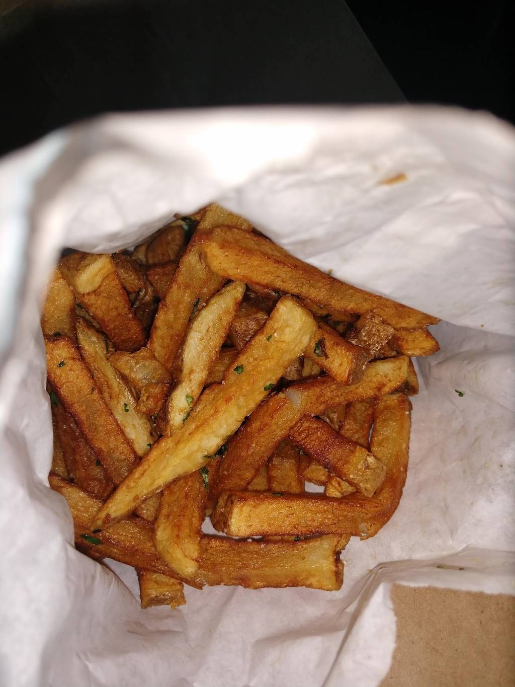 Lake Burger | restaurant | 4404 W Main St, Kalamazoo, MI 49006, USA | 2698882242 OR +1 269-888-2242