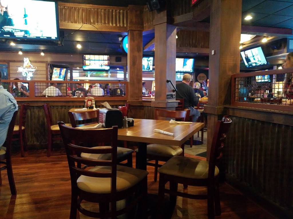 Dukes Brewhouse | restaurant | 4960 Florida Ave S, Lakeland, FL 33813, USA | 8636479464 OR +1 863-647-9464