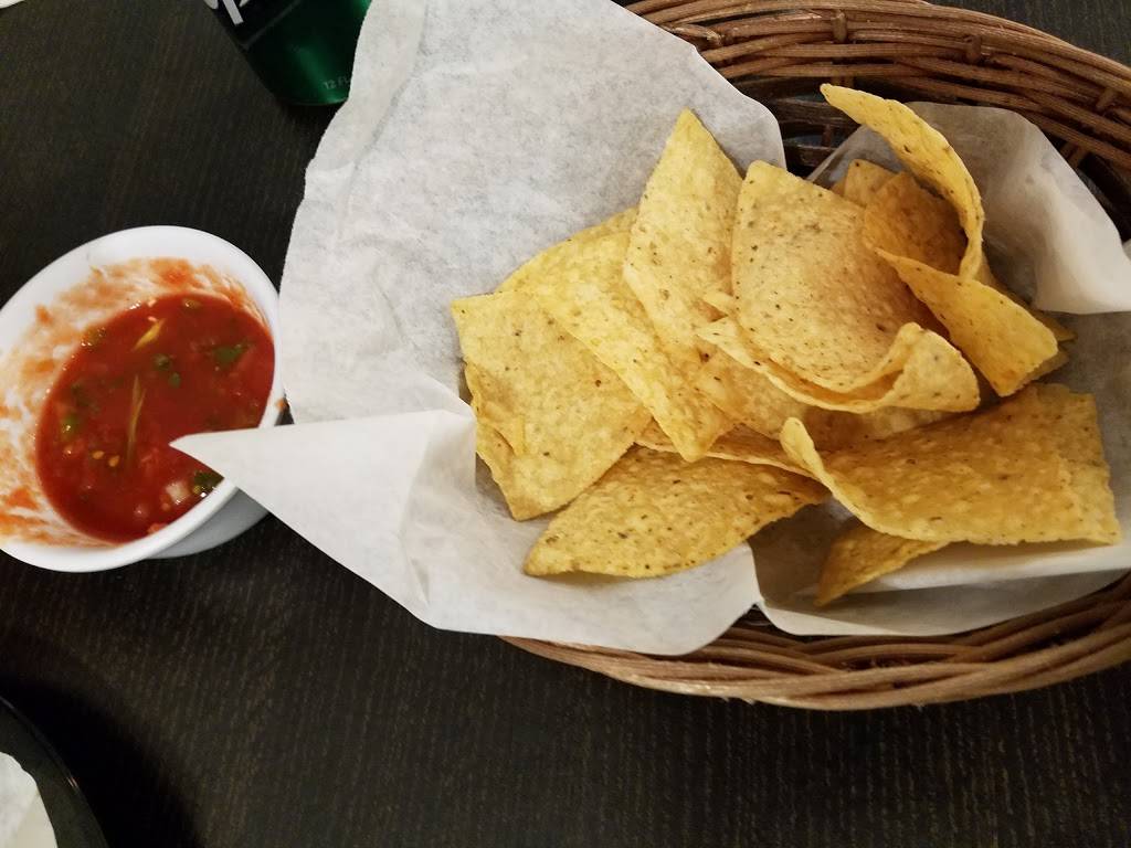 La Flor Taqueria | restaurant | 910 Dundee Ave, Elgin, IL 60120, USA | 8472141306 OR +1 847-214-1306