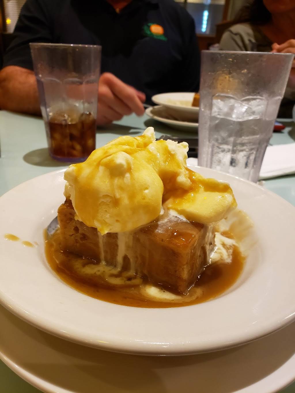 Lucilles American Cafe | restaurant | 2250 Weston Rd, Weston, FL 33326, USA | 9543849007 OR +1 954-384-9007