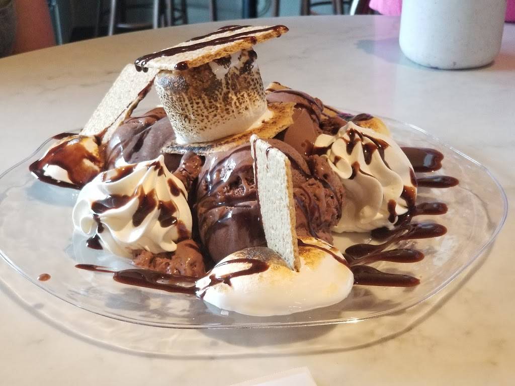 Toothsome Chocolate Emporium & Savory Feast Kitchen | restaurant | 6000 Universal Blvd, Orlando, FL 32819, USA | 4072243663 OR +1 407-224-3663