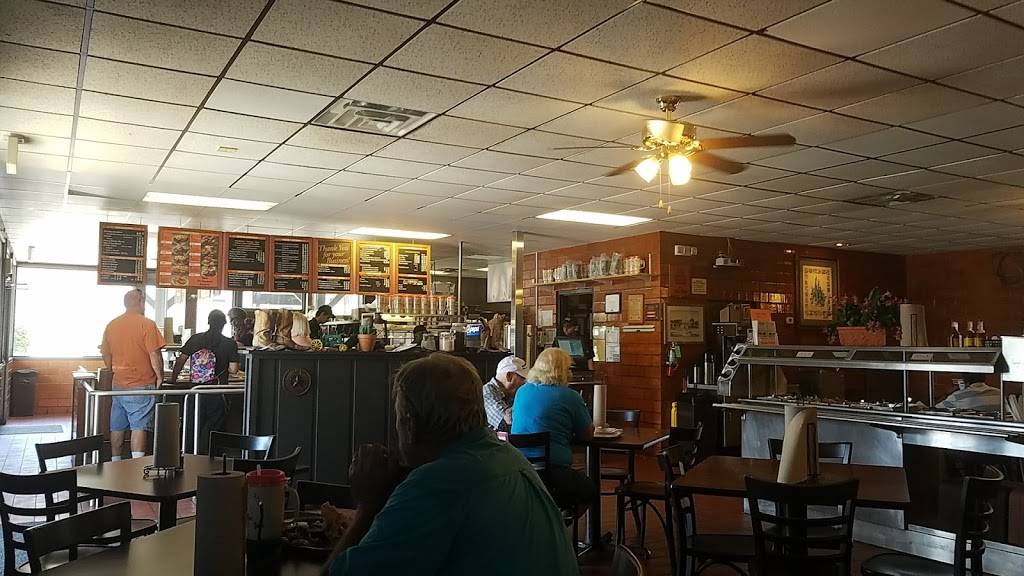 Bill Miller Bar-B-Q | restaurant | 2400, 10676 Toepperwein Rd, Converse, TX 78109, USA | 2106591202 OR +1 210-659-1202