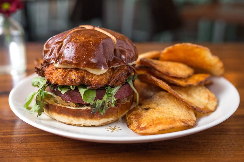 Wyler Road | restaurant | 3581 W Belden Ave, Chicago, IL 60647, USA | 7736610675 OR +1 773-661-0675