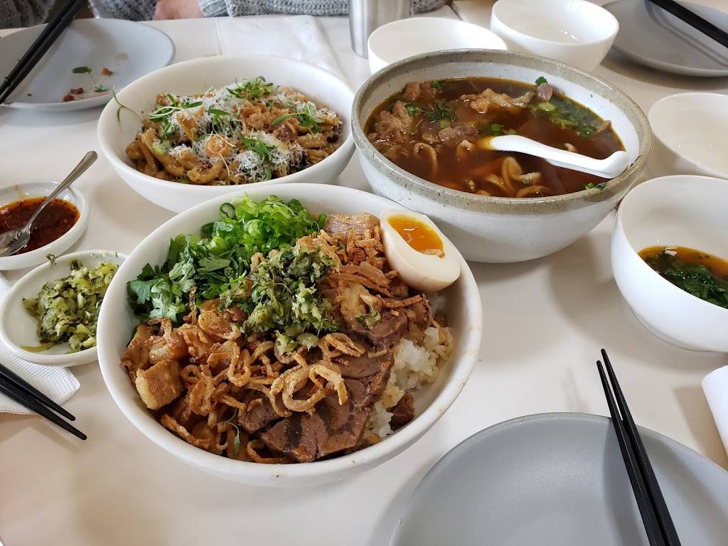 Yangs Kitchen | restaurant | 112 W Main St, Alhambra, CA 91801, USA | 6262811035 OR +1 626-281-1035