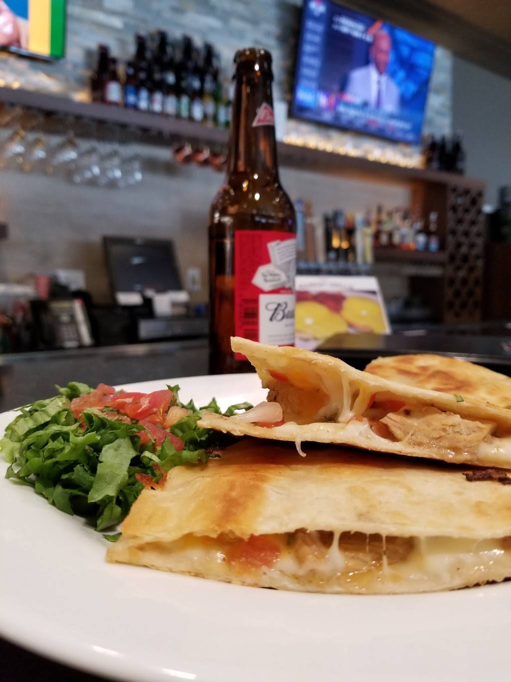 Hy-Vee Market Grille | restaurant | 1843 Johnson Ave NW, Cedar Rapids, IA 52405, USA | 3193651937 OR +1 319-365-1937