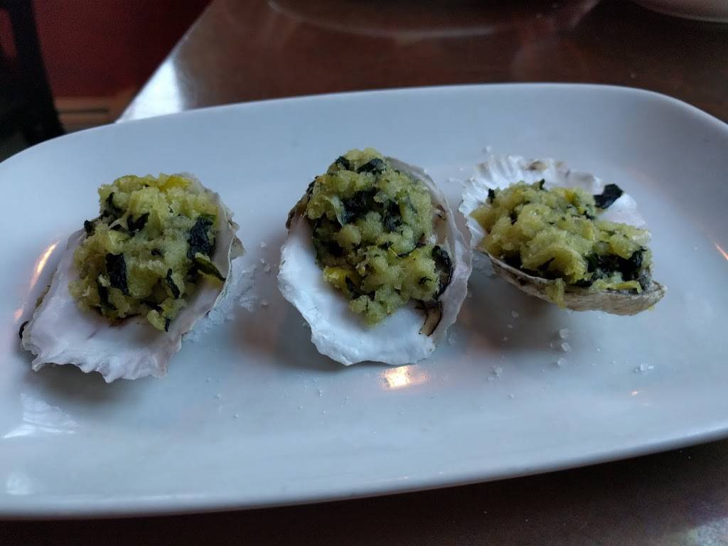 Carpenter & Main | restaurant | 326 S Main St, Norwich, VT 05055, USA | 8026492922 OR +1 802-649-2922