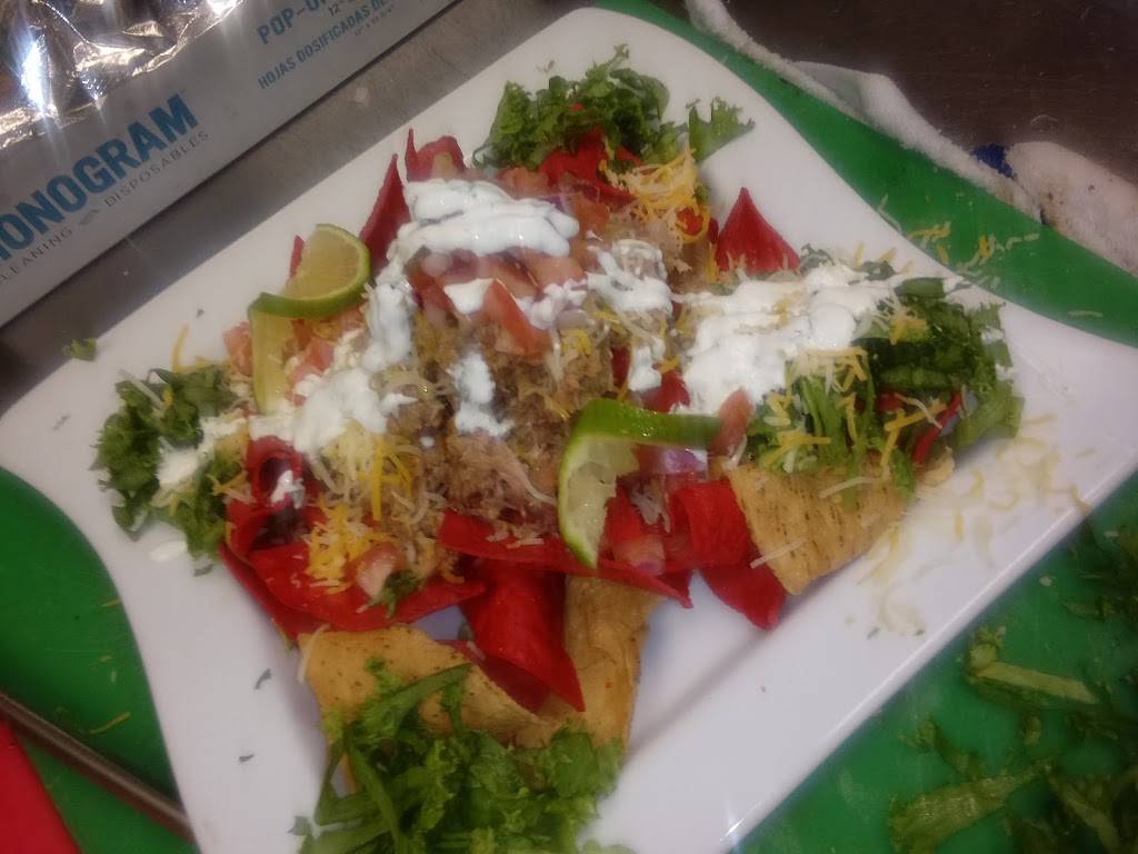 Latitudes Restaurant | restaurant | Compass Pointe South Wynd NE, Leland, NC 28451, USA | 9107777740 OR +1 910-777-7740