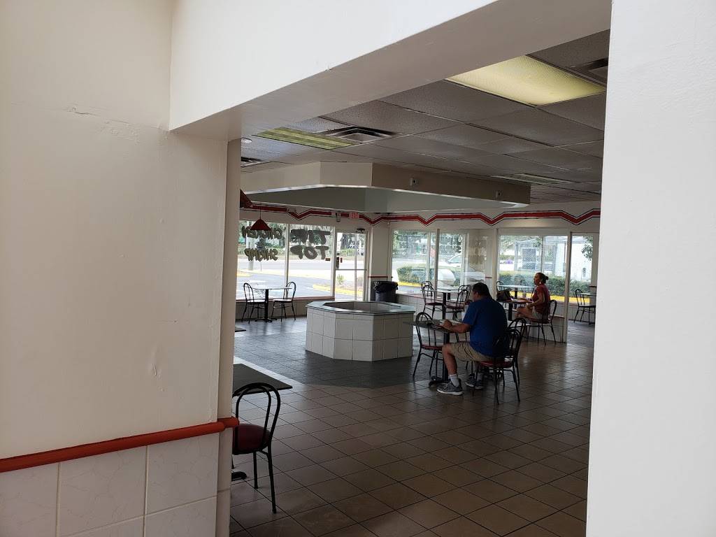 Tip Top Chicken & Shrimp | restaurant | 101 Monument Rd, Jacksonville, FL 32277, USA | 9044230775 OR +1 904-423-0775