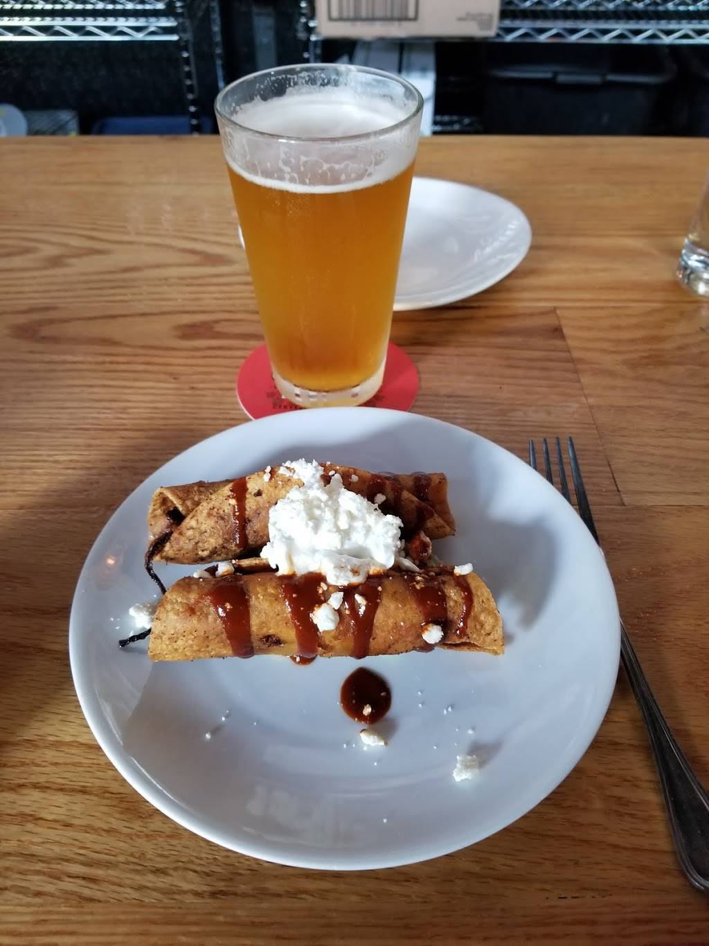 Lola Gaspar | restaurant | 211 W 2nd St, Santa Ana, CA 92701, USA | 7149721172 OR +1 714-972-1172