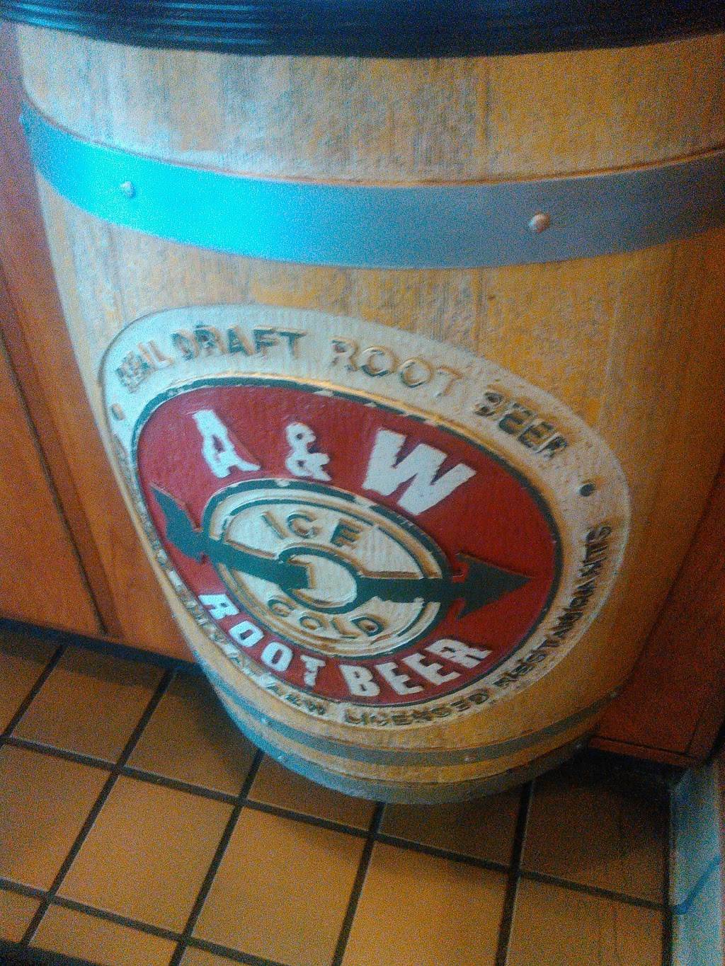 A&W Restaurant | restaurant | 2108 N Westwood Blvd, Poplar Bluff, MO 63901, USA | 5737851750 OR +1 573-785-1750