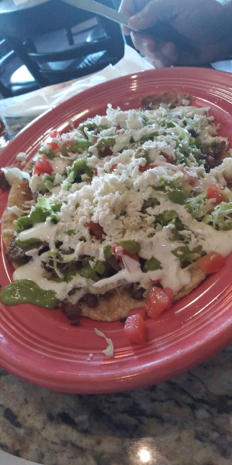 Villagran Restaurante | restaurant | 1512 W Alameda Ave, Denver, CO 80223, USA | 3033799927 OR +1 303-379-9927