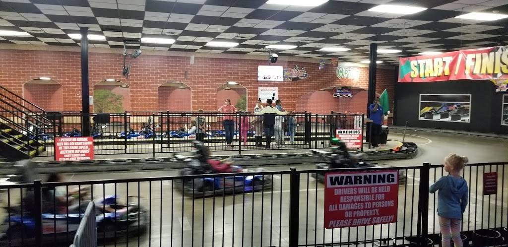 Memphis Incredible Pizza Company | restaurant | 1245 N Germantown Pkwy #104, Cordova, TN 38016, USA | 9013224818 OR +1 901-322-4818