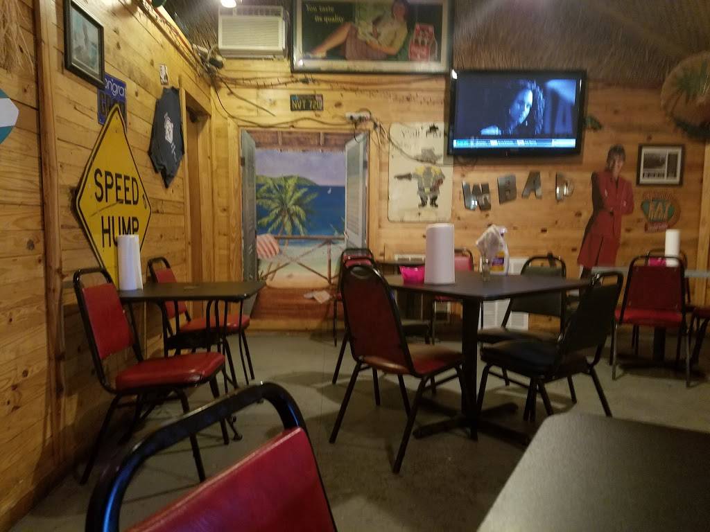 Willie & Dicks Grill | restaurant | 424 Fall Creek Hwy, Granbury, TX 76049, USA | 8173266241 OR +1 817-326-6241