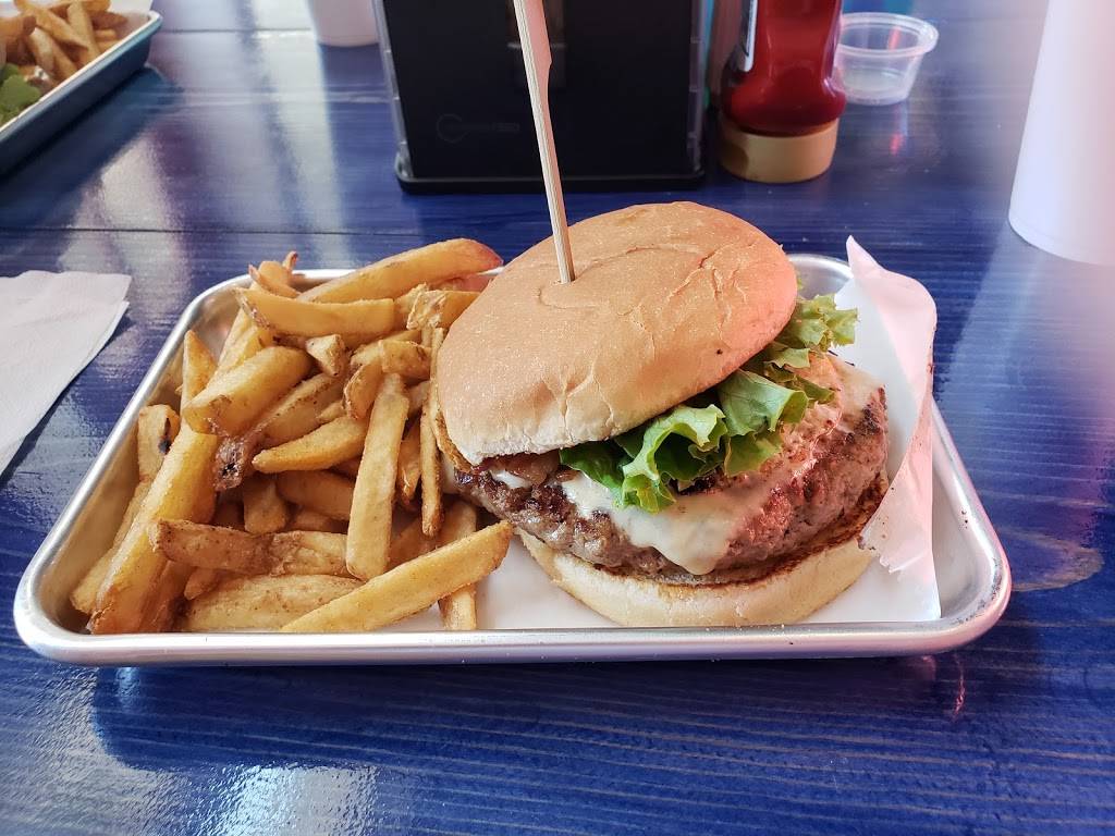 Macs Burgers | restaurant | 106 W Main St, Henderson, TX 75652, USA | 9037222193 OR +1 903-722-2193