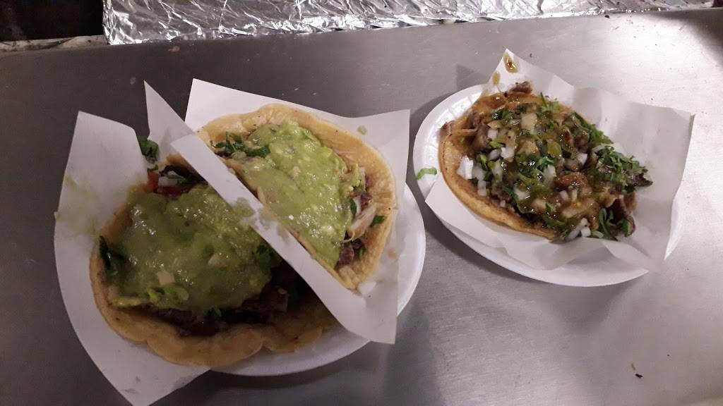Tacos el gordo insurgentes | restaurant | Av de los Insurgentes 388, Guaycura, 22216 Tijuana, B.C., Mexico | 016644256083 OR +52 664 425 6083