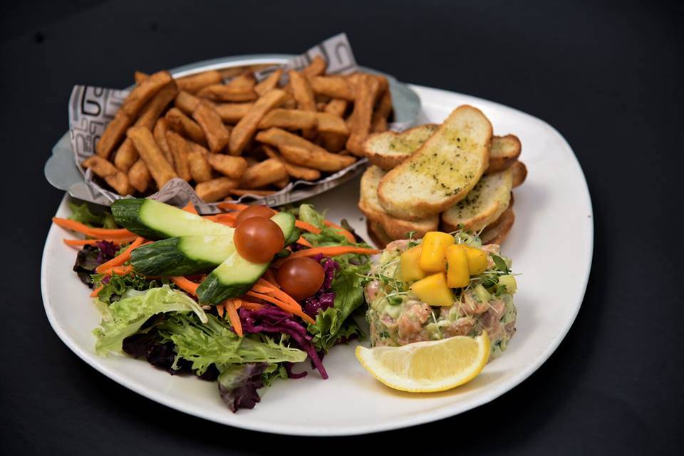 Le Pub Universitaire | restaurant | 2325 Rue de lUniversité Local 1312, Québec, QC G1V 0A6, Canada | 4186567075 OR +1 418-656-7075