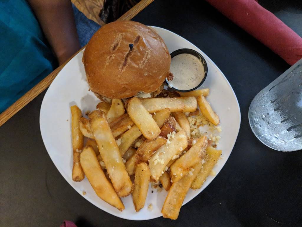 Rulloffs Restaurant | restaurant | 411 College Ave, Ithaca, NY 14850, USA | 6072771700 OR +1 607-277-1700