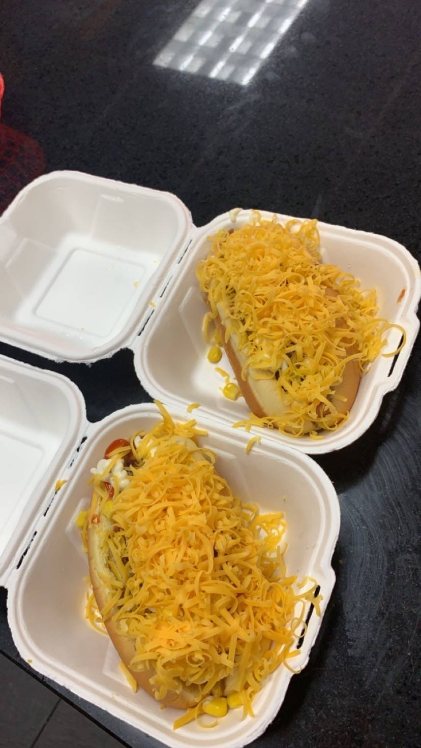 Empanada Monumental | restaurant | 206 W 236th St, The Bronx, NY 10463, USA | 7186764119 OR +1 718-676-4119