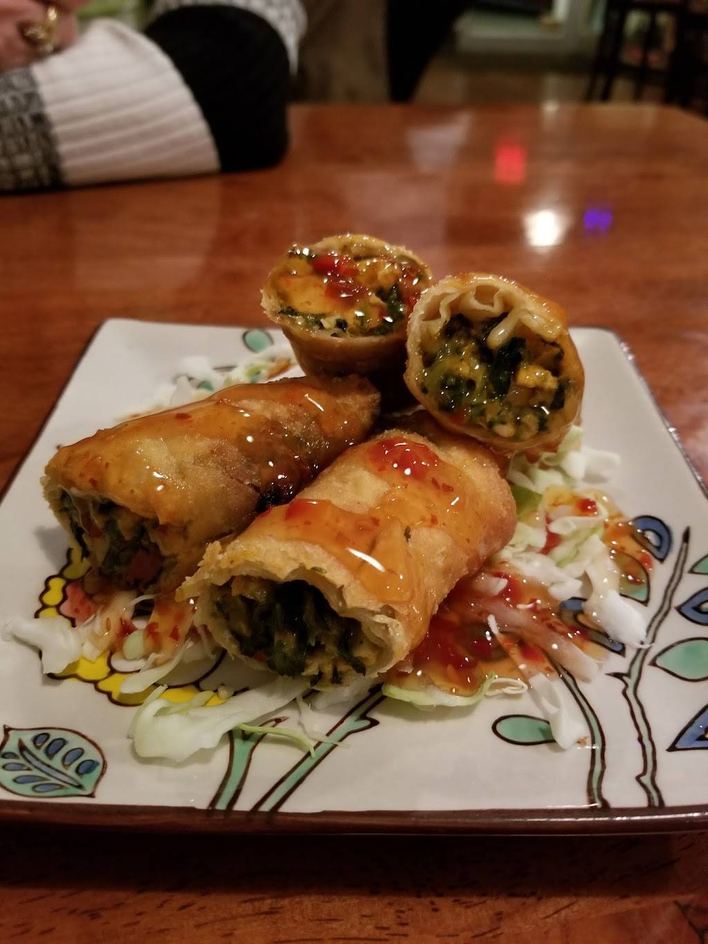 Simple Table | restaurant | 617 7th St, Fort Madison, IA 52627, USA | 3193728824 OR +1 319-372-8824