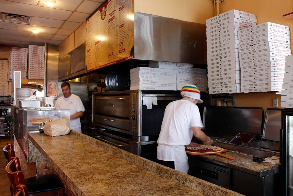Downtown Pizza | restaurant | 608 Lake Ave, Lake Worth, FL 33460, USA | 5615866448 OR +1 561-586-6448