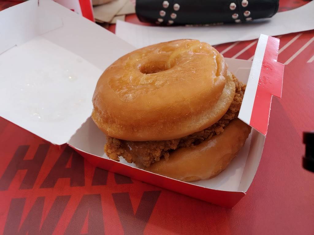 KFC | restaurant | 3601 Gateway Blvd W, El Paso, TX 79903, USA | 9157608232 OR +1 915-760-8232