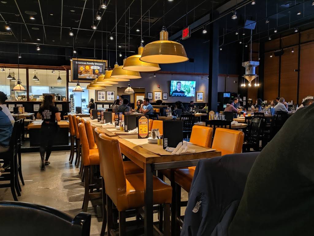 Jack Astors Bar & Grill | restaurant | 25 Carlson Ct, Etobicoke, ON M9W 6A2, Canada | 4162131688 OR +1 416-213-1688