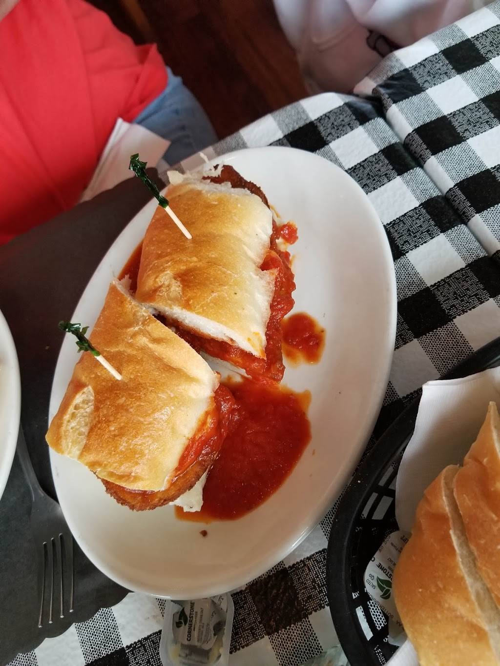 Roseys Italian Cafe | restaurant | 2133 Five Mile Line Rd, Penfield, NY 14526, USA | 5853855600 OR +1 585-385-5600