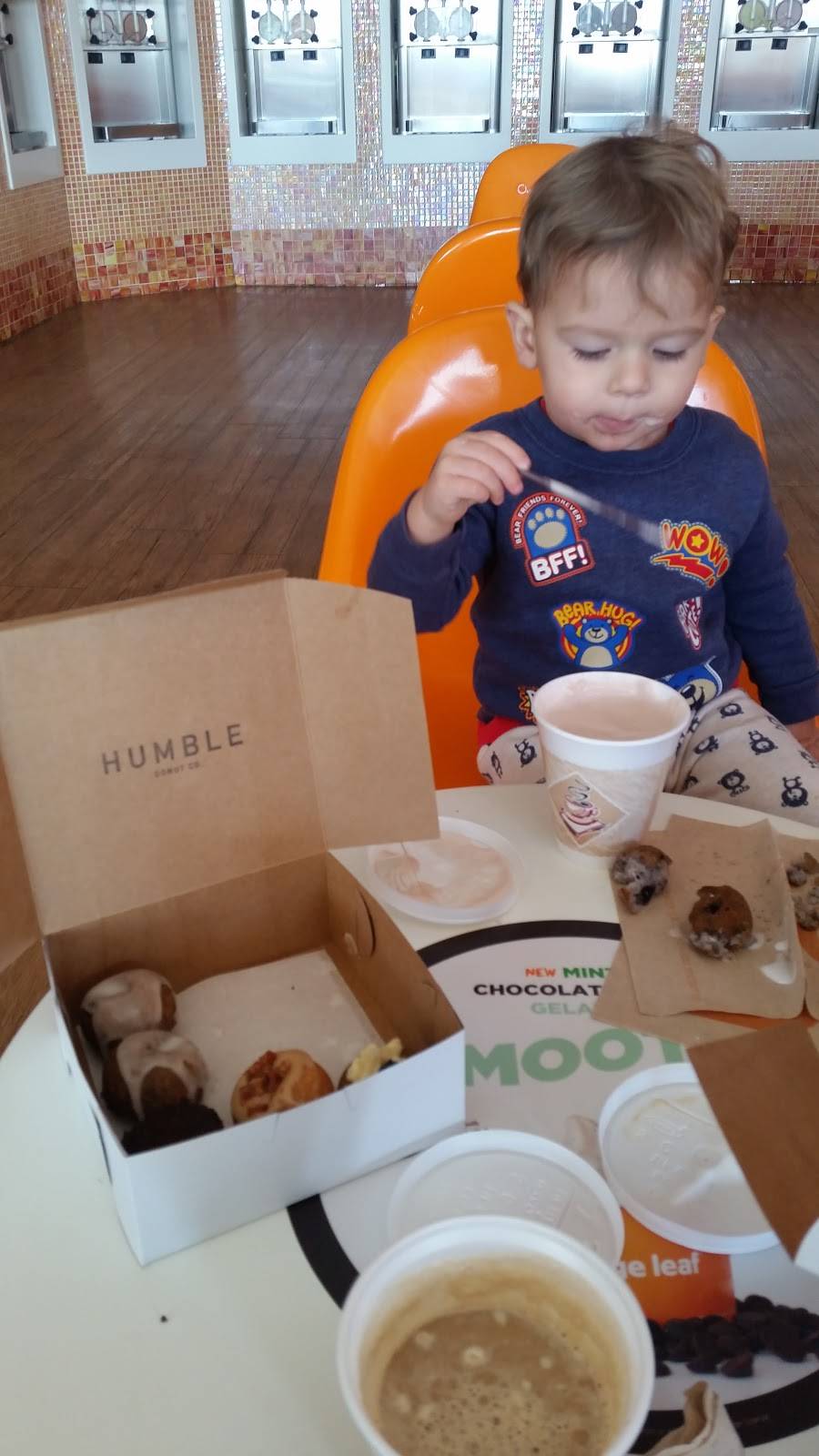Humble Donut Co. | restaurant | 7500 N Mesa St #103, El Paso, TX 79912, USA | 9154873677 OR +1 915-487-3677