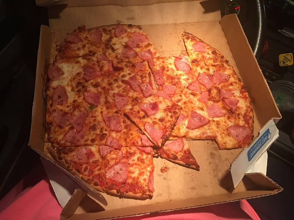 Dominos Pizza | meal delivery | 8302 Fairbanks North Houston Rd, Houston, TX 77064, USA | 7134661500 OR +1 713-466-1500