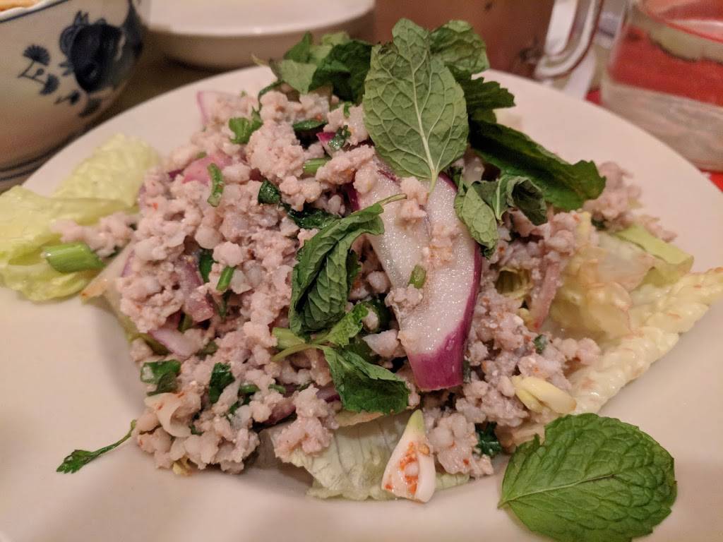 Look | restaurant | 622 Washington Ave, Brooklyn, NY 11238, USA | 7186220026 OR +1 718-622-0026