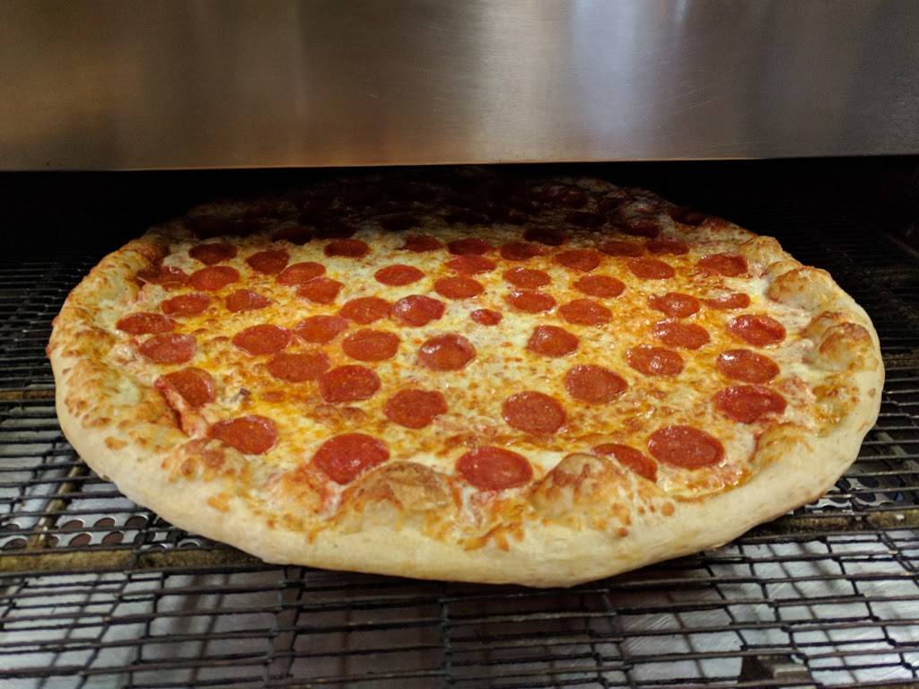 Pizza Den | restaurant | 10 Austerlitz St, Chatham, NY 12037, USA | 5183923636 OR +1 518-392-3636