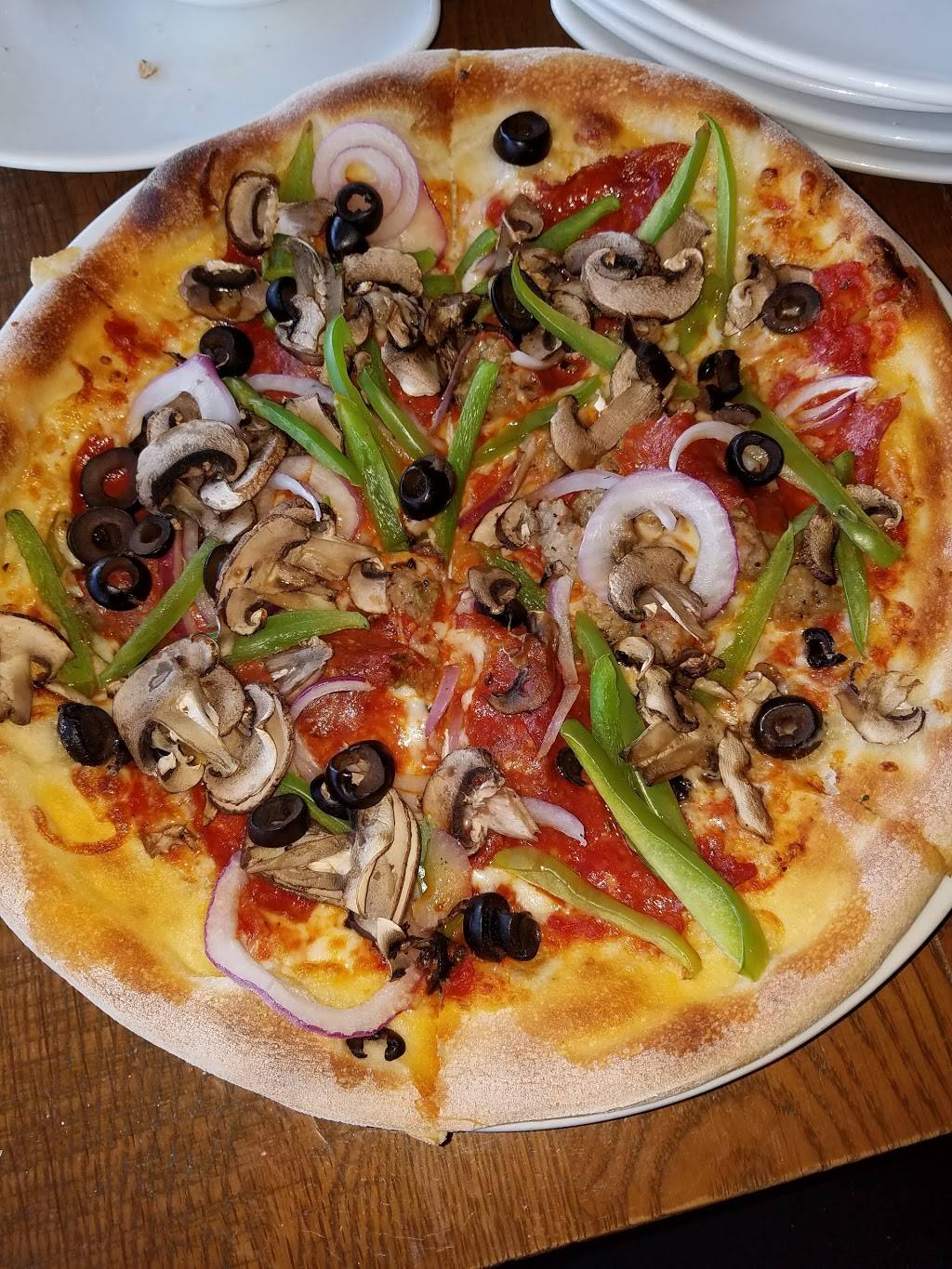 California Pizza Kitchen at Brentwood | restaurant | 11677 San Vicente Blvd, Los Angeles, CA 90049, USA | 3108263573 OR +1 310-826-3573