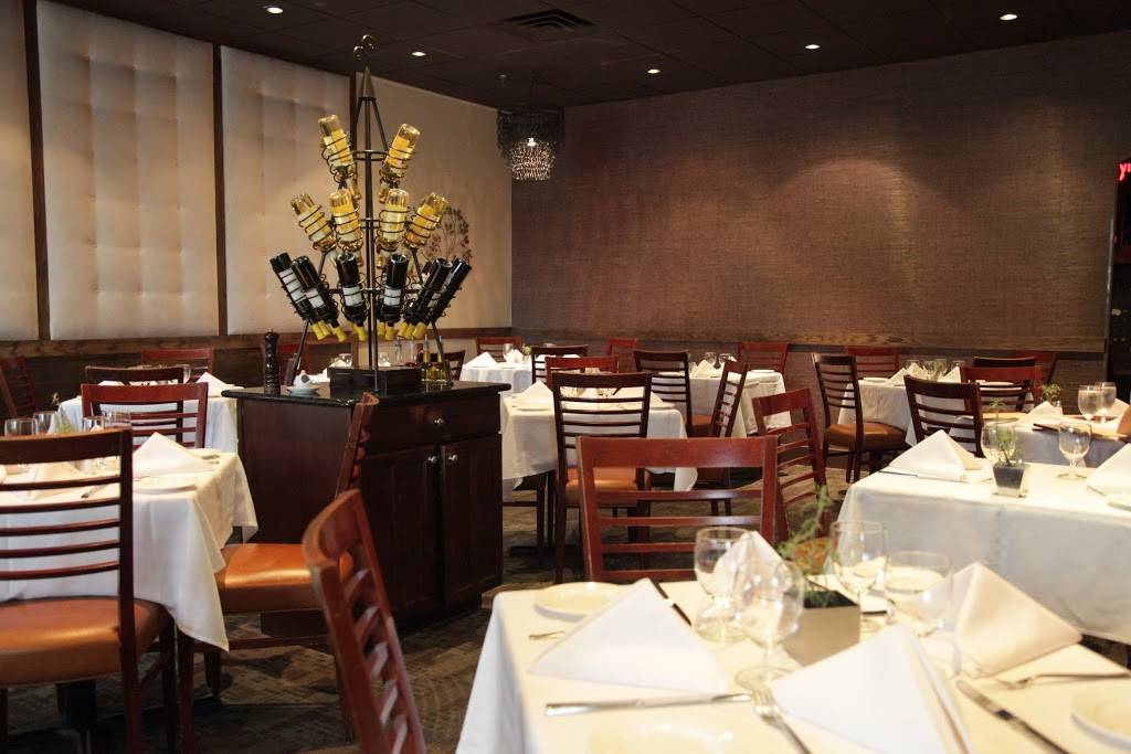 IL Pizzico | restaurant | 15209 Frederick Rd, Rockville, MD 20850, USA | 3013090610 OR +1 301-309-0610