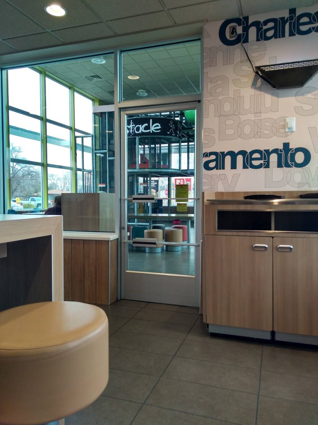 McDonalds | cafe | 845 Bosque Farms Blvd, Bosque Farms, NM 87068, USA | 5058692685 OR +1 505-869-2685