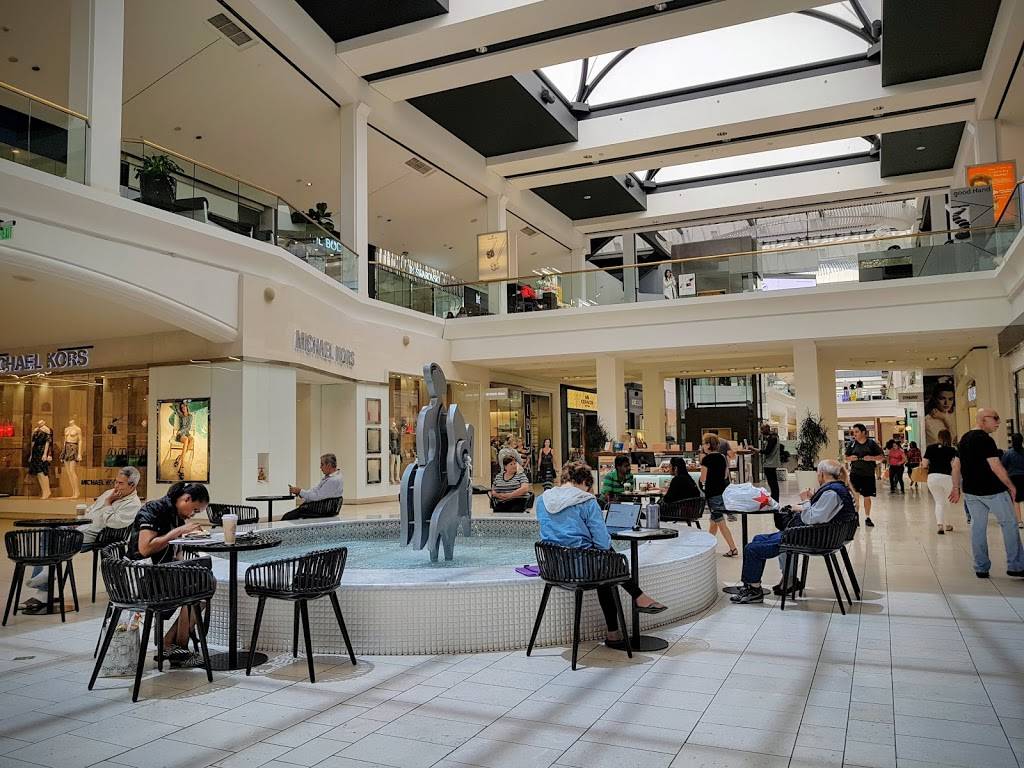 Westfield Fashion Square | shopping mall | 14006 Riverside Dr, Sherman Oaks, CA 91423, USA | 8187830550 OR +1 818-783-0550