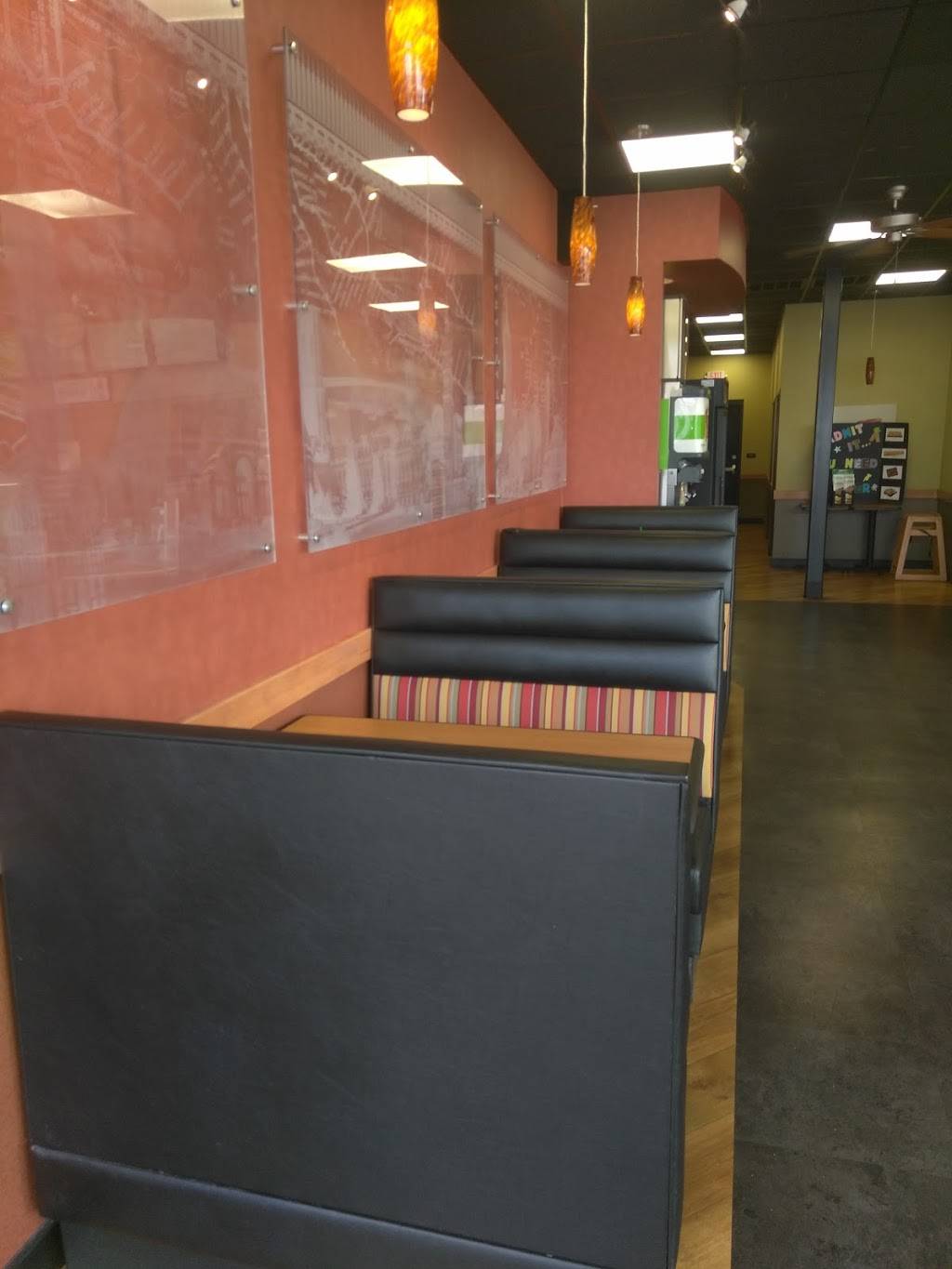 Subway Restaurants | restaurant | 2151 N. Collins St suite 300 Seville, Commons, Arlington, TX 76011, USA | 8175836571 OR +1 817-583-6571